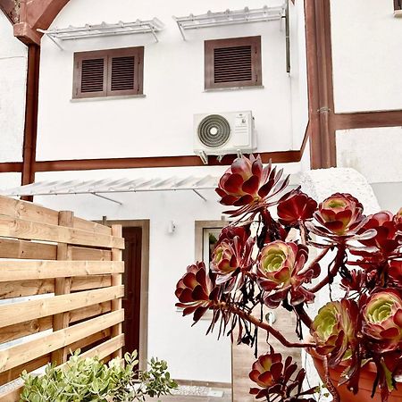 Ludovico I Apartment Sperlonga Exterior foto